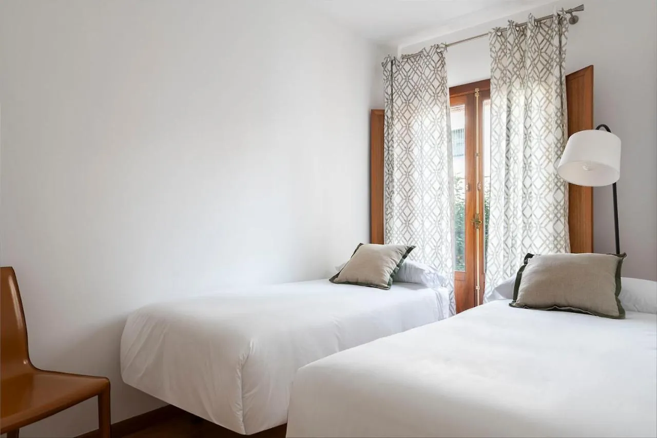San Diego Suite Apartment Sevilla